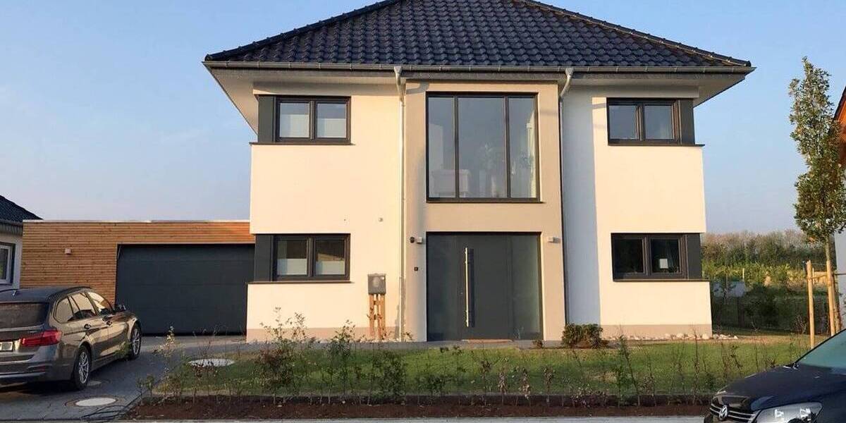 Einfamilienhaus Hüllhorst - 4 Zimmer, 150 m&sup2;, 390.000&euro; | Angebot:25685487