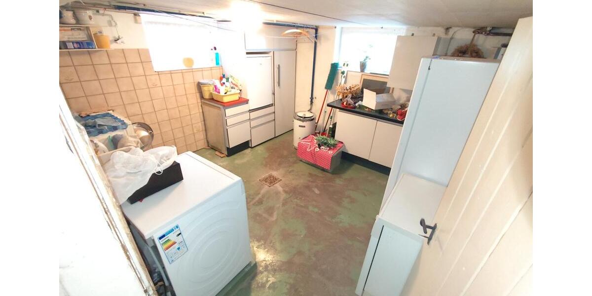 Einfamilienhaus Bückeburg - 7 Zimmer, 200 m&sup2;, 335.000&euro; | Angebot:26840026