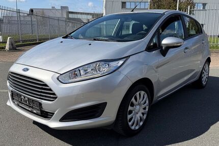 Ford Fiesta 74.000 km 4.500 &euro; Minden 32425