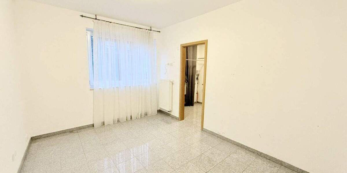 Doppelhaushälfte Löhne Obernbeck - 5 Zimmer, 135 m&sup2;, 270.000&euro; | Angebot:25685804