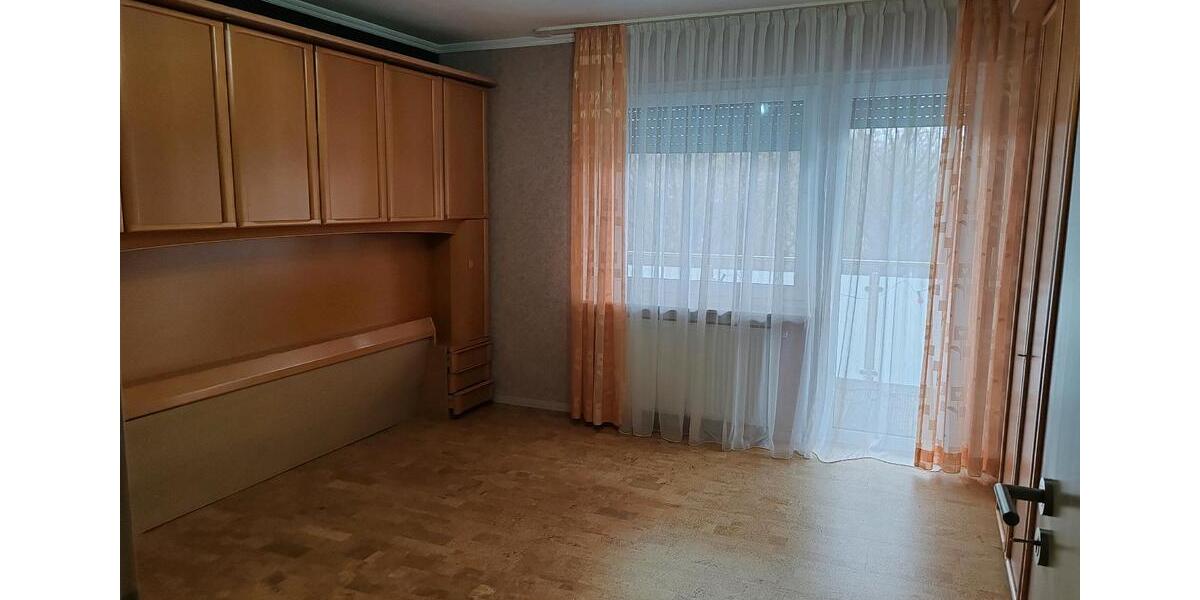 Einfamilienhaus Kalletal - 9 Zimmer, 190 m&sup2;, 320.000&euro; | Angebot:25053945