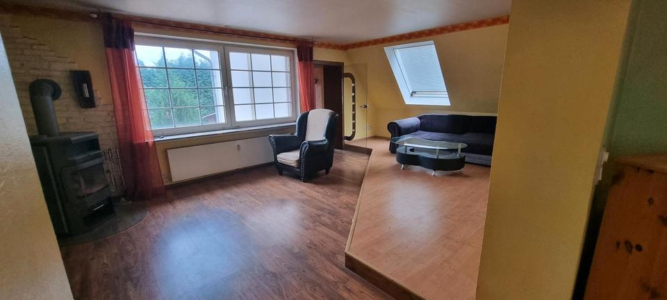 Etagenwohnung Rinteln - 3 Zimmer, 120 m&sup2;, 900&euro; | Angebot:25281965