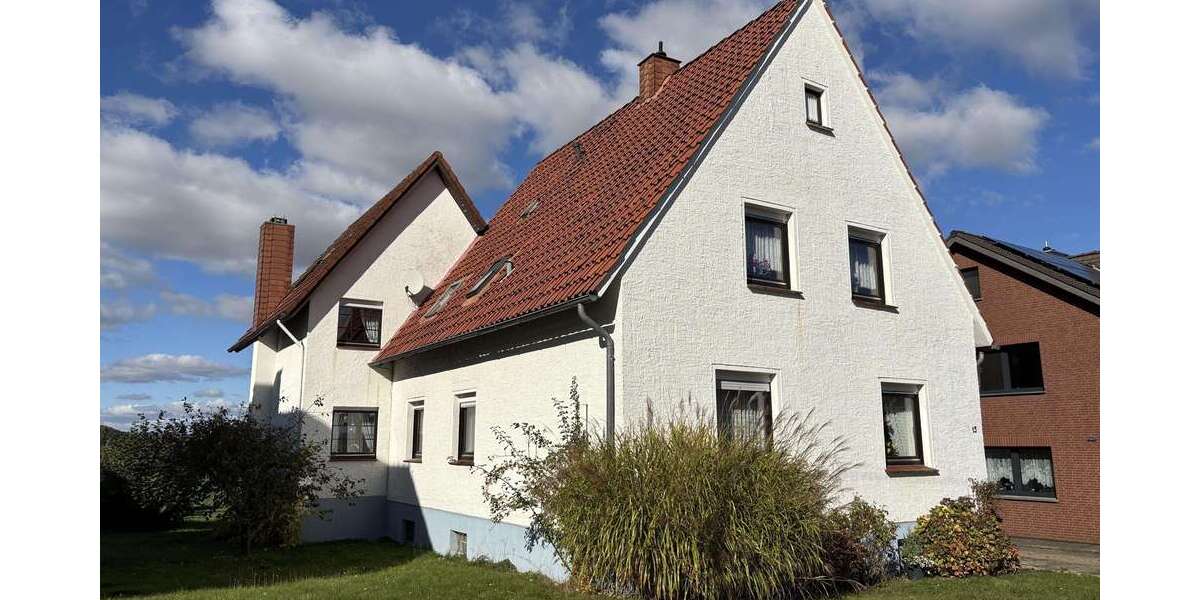 Einfamilienhaus Vlotho - 7 Zimmer, 179 m&sup2;, 176.000&euro; | Angebot:26005676