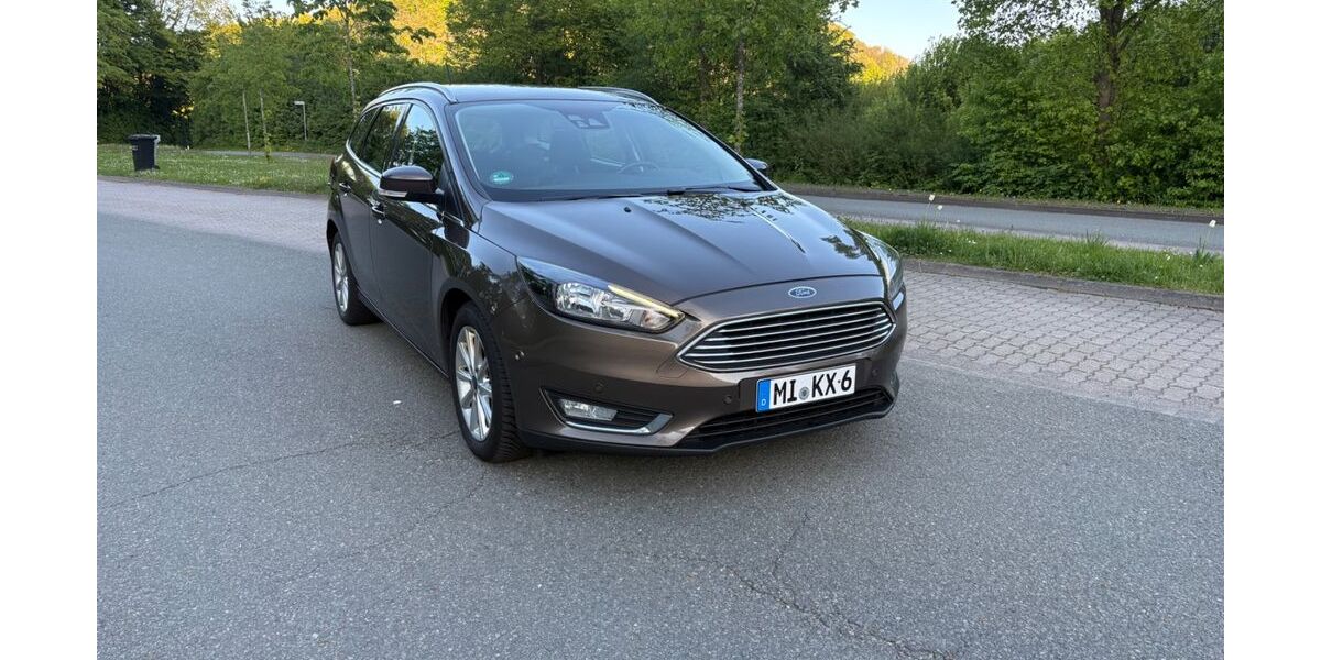 Ford Focus 190.000 km 6.300 &euro; Minden 32423