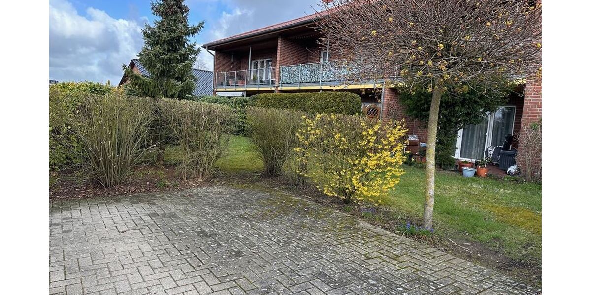 Attraktive Seniorengerechte Eigentumswohnung mit Terrasse und durchdachtem Grundriss - Erdgeschoßwohnung Uchte | Angebot:26858282