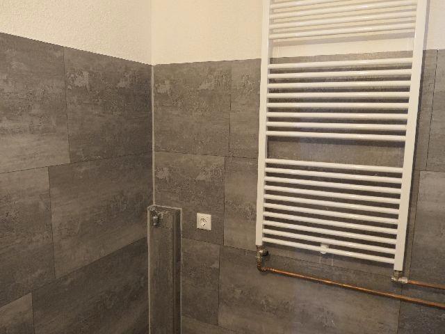 Erdgeschoßwohnung Hessisch Oldendorf - 2 Zimmer, 90 m&sup2;, 590&euro; | Angebot:25084818