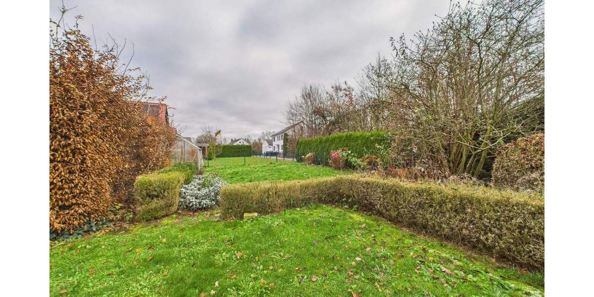 Mehrfamilienhaus, Wohnhaus Extertal Silixen - 5 Zimmer, 180 m&sup2;, 320.000&euro; | Angebot:25687544