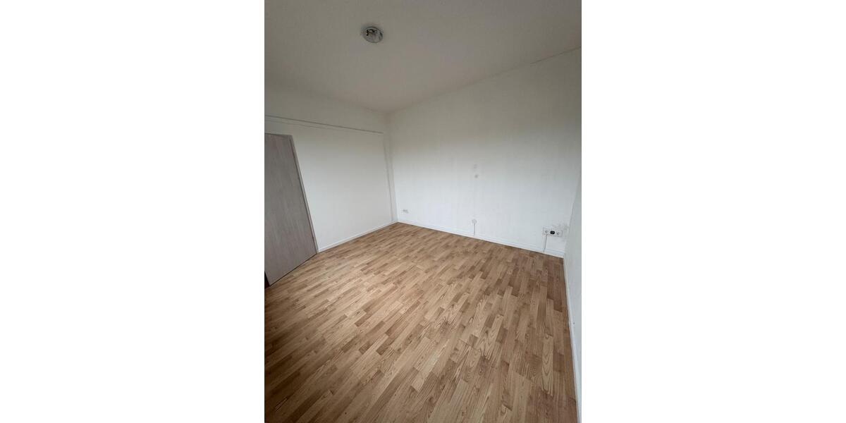 Erdgeschoßwohnung Nienstädt - 2.5 Zimmer, 80 m&sup2;, 850&euro; | Angebot:25834614