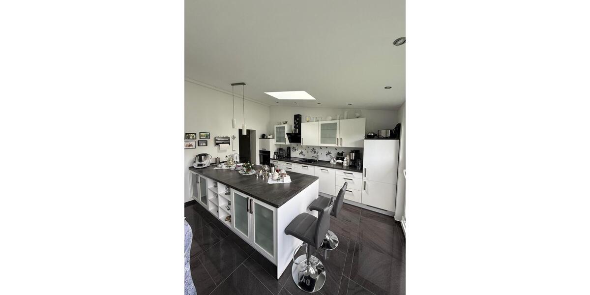 Reihenhaus Minden Bärenkämpen - 2 Zimmer, 93 m&sup2;, 250.000&euro; | Angebot:27194339