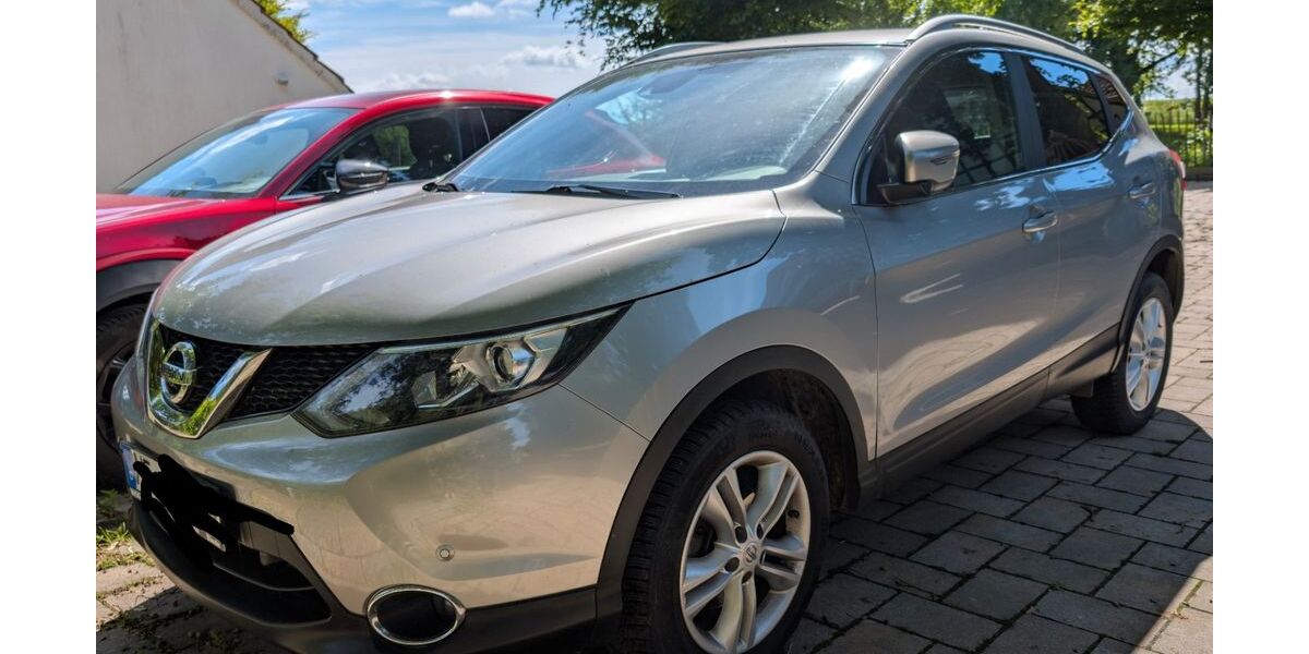 Nissan Qashqai 55.500 km 12.800 &euro; Hüllhorst 32609