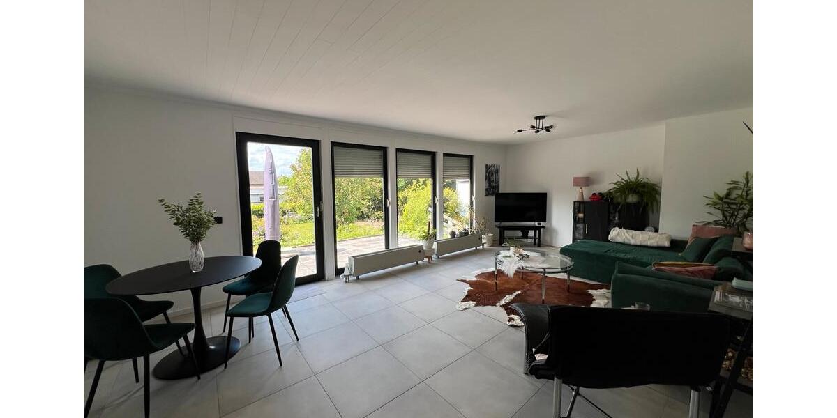 Bungalow Niedernwöhren - 3 Zimmer, 120 m&sup2;, 1.500&euro; | Angebot:26646465