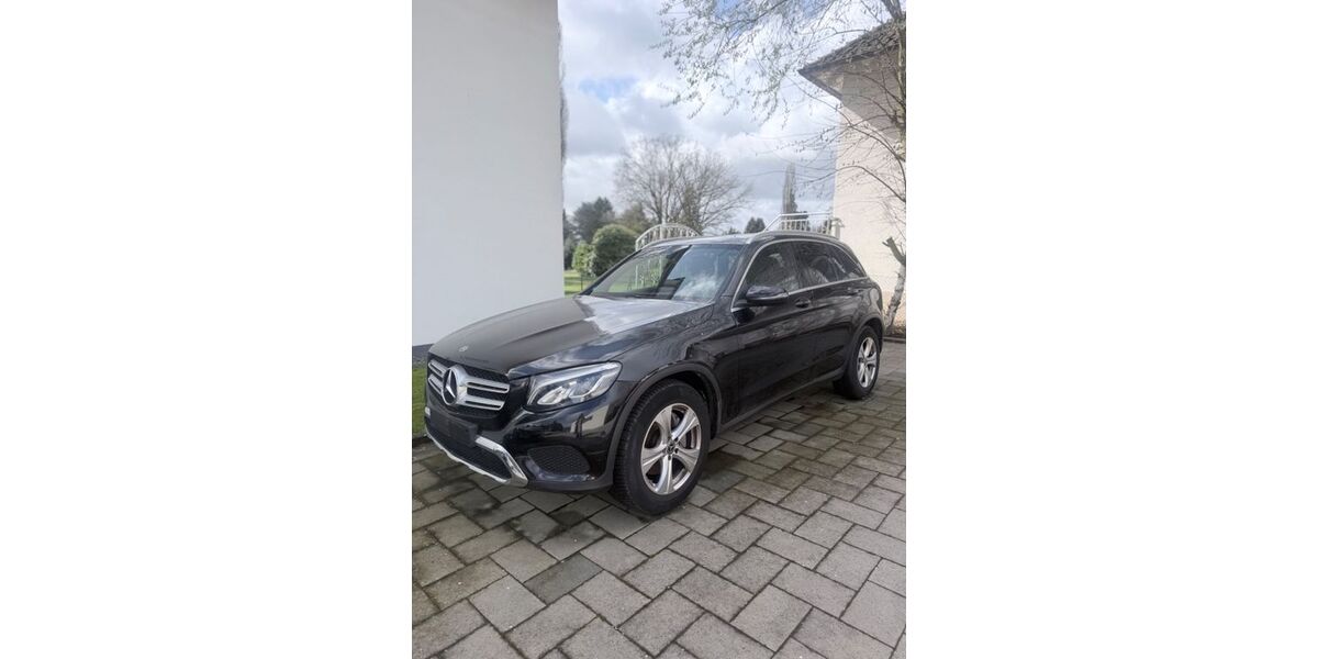 Mercedes-Benz GLC 250 43.000 km 28.500 &euro; Bünde 32257