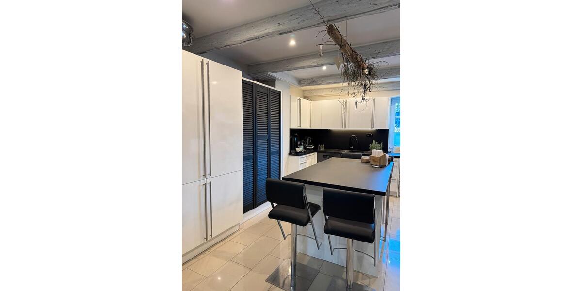 Etagenwohnung Rodenberg - 5 Zimmer, 180 m&sup2;, 343.000&euro; | Angebot:26264678