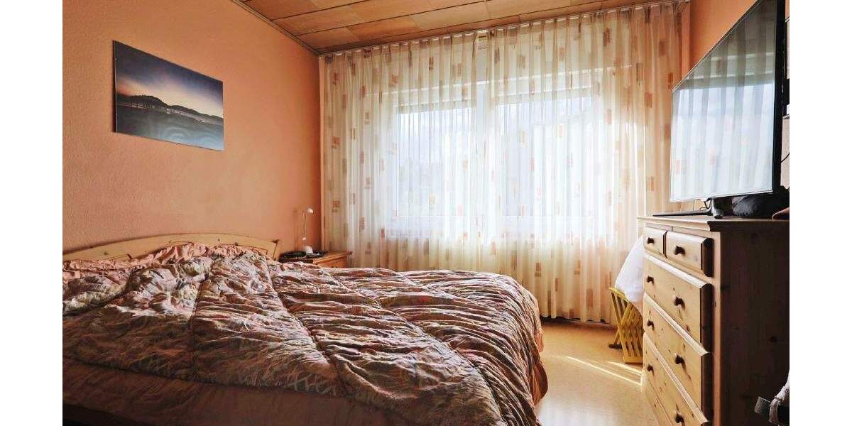 Mehrfamilienhaus, Wohnhaus Preußisch Oldendorf - 8 Zimmer, 225 m&sup2;, 345.000&euro; | Angebot:25693512
