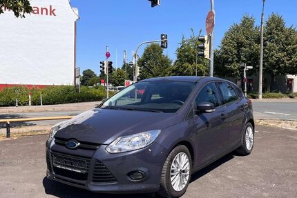 Ford Focus 147.300 km 4.990 &euro; Herford 32049
