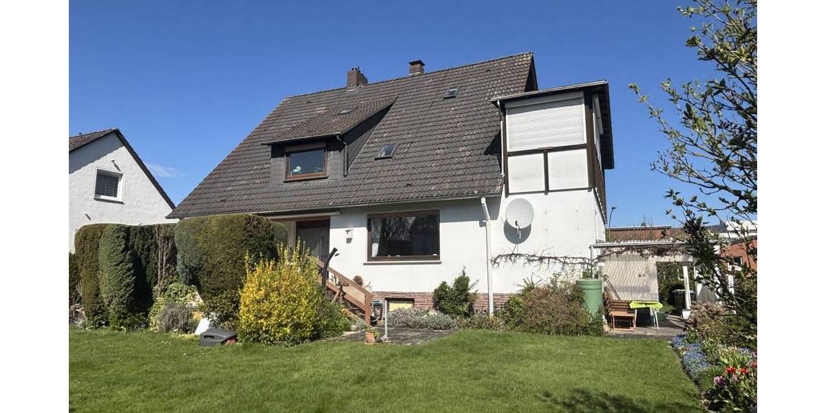 Mehrfamilienhaus, Wohnhaus Rinteln - 6 Zimmer, 175 m&sup2;, 275.000&euro; | Angebot:25800901