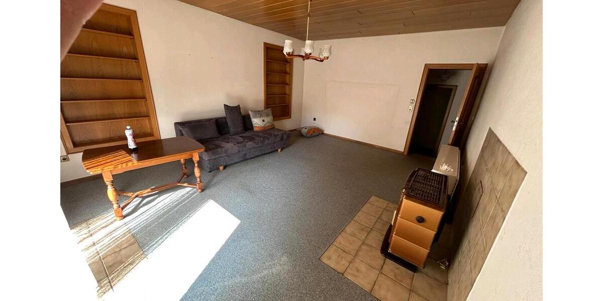 Einfamilienhaus Stolzenau - 8 Zimmer, 195 m&sup2;, 230.000&euro; | Angebot:25235421