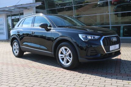 Audi Q3 97.280 km 23.600 &euro; Bückeburg 31675