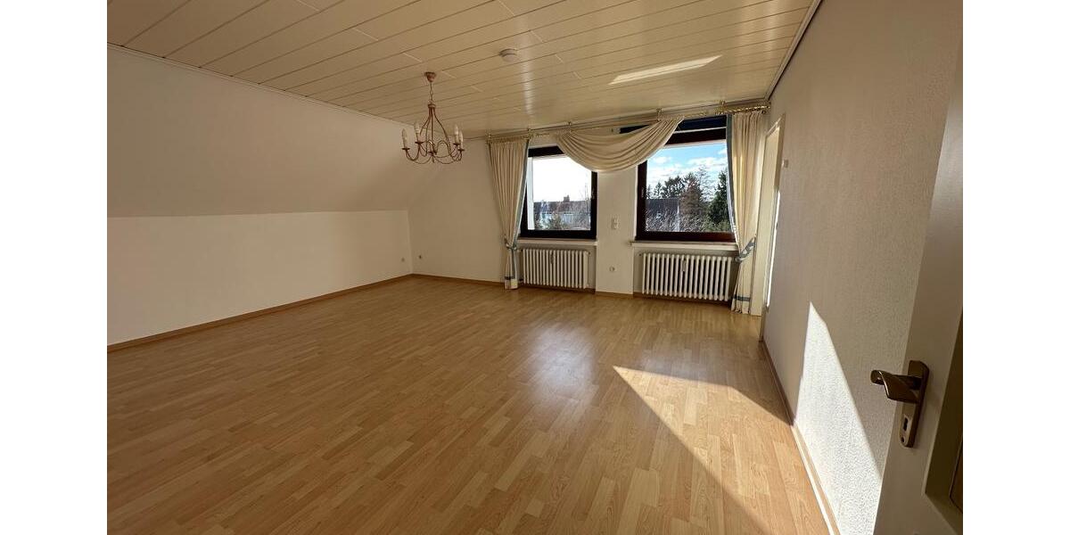 Dachgeschoßwohnung Herford Falkendiek - 2 Zimmer, 68 m&sup2;, 750&euro; | Angebot:25297502