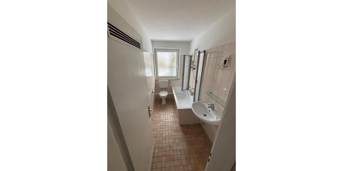 Etagenwohnung Minden - 4 Zimmer, 79 m&sup2;, 627&euro; | Angebot:24401518