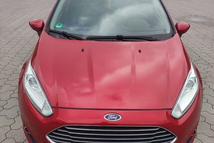 Ford Fiesta 140.000 km 5.000 &euro; Herford 32049