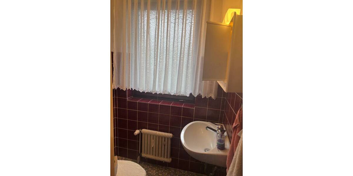 Mehrfamilienhaus, Wohnhaus Rinteln - 6 Zimmer, 175 m&sup2;, 275.000&euro; | Angebot:25800901