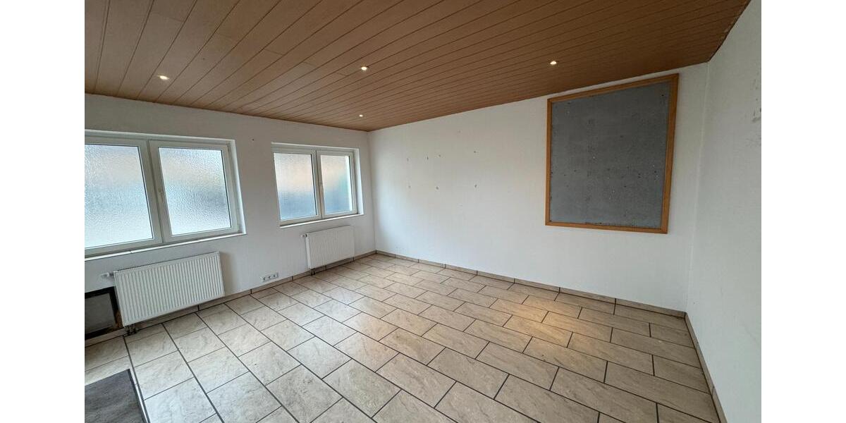 Gewerbeobjekt Bad Salzuflen Ehrsen-Breden - 1.200&euro; | Angebot:23863432