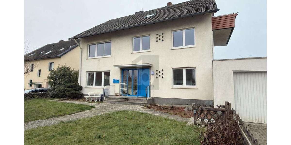 Einfamilienhaus Hiddenhausen - 11 Zimmer, 230 m&sup2;, 575.000&euro; | Angebot:26780751