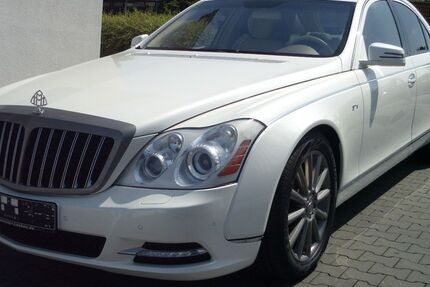 Maybach 57 69.000 km 259.000 &euro; Löhne 32584