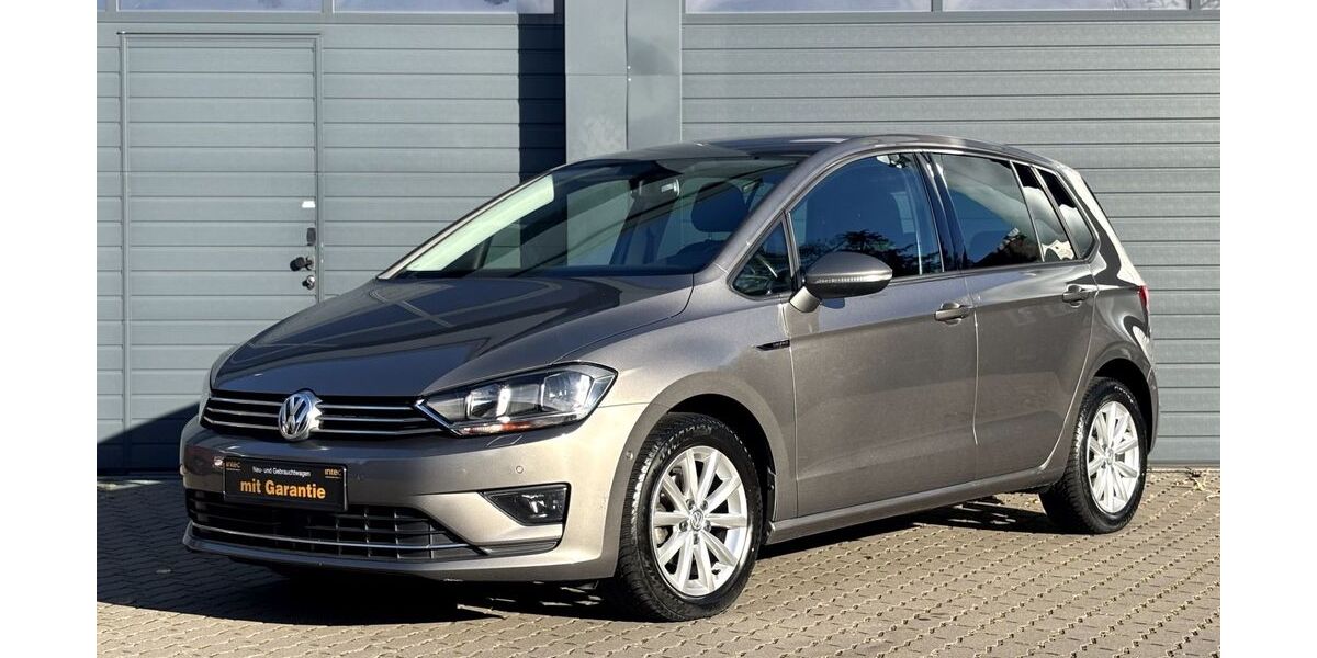 VW Golf Sportsvan 77.022 km 13.450 &euro; Bückeburg 31675