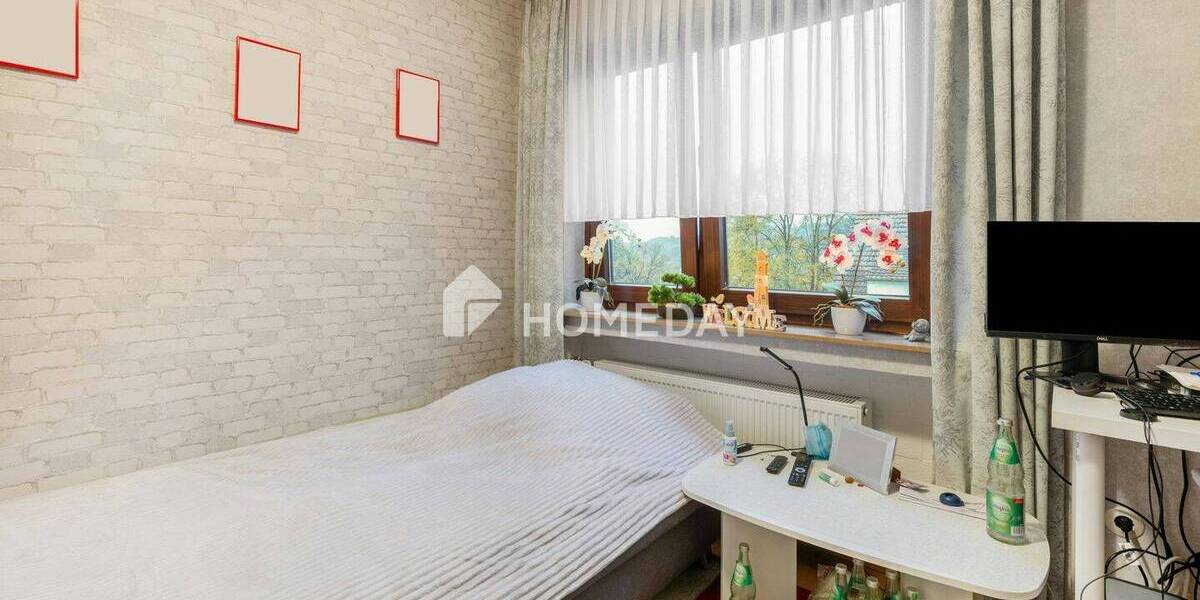 Mehrfamilienhaus, Wohnhaus Hiddenhausen Schweicheln-Bermbeck - 8 Zimmer, 151 m&sup2;, 339.000&euro; | Angebot:25739134