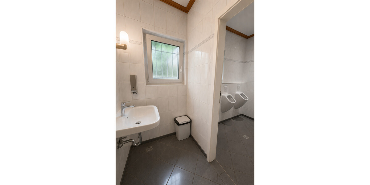 Etabliertes Hotel- & Gastro-Anwesen am Wiehengebirge umfassend modernisiert - Gewerbeobjekt Bad Oeynhausen Dehme | Angebot:26846844