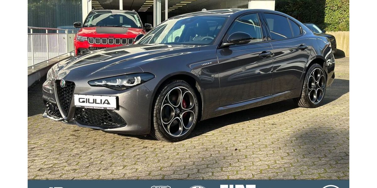 Alfa Romeo Giulia 9.000 km 38.990 &euro; Herford 32049