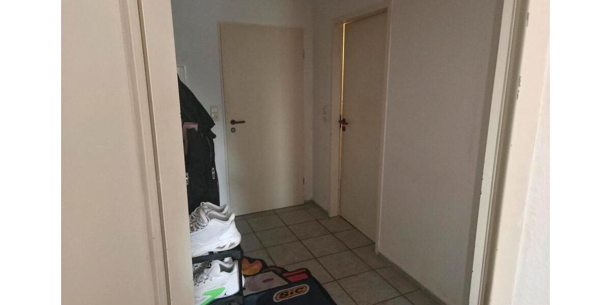 Etagenwohnung Bünde - 2 Zimmer, 72 m&sup2;, 620&euro; | Angebot:25331007