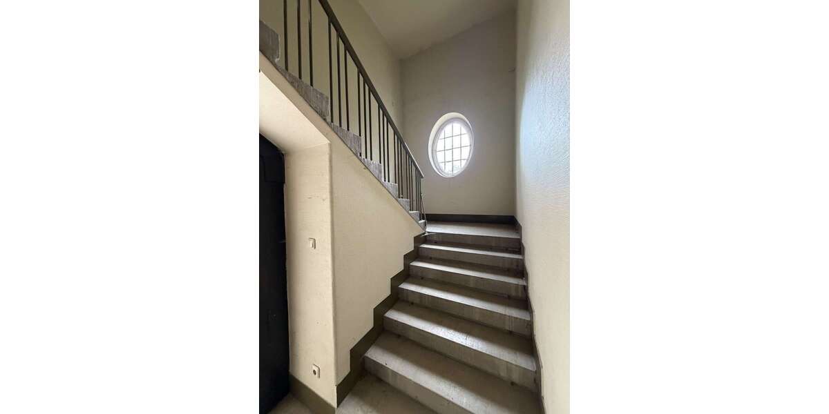Denkmalgeschützte Fabrikantenvilla an der Weser – Parkgrundstück mit drei zusätzlichen Bauplätzen - Villa Vlotho | Angebot:27254373
