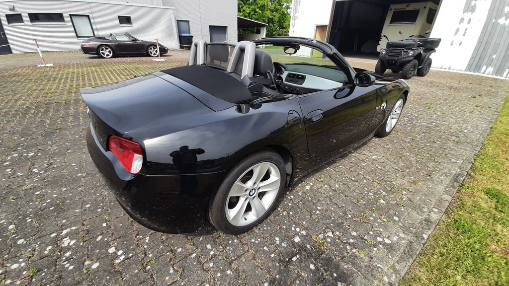 BMW Z4 56.500 km 14.450 &euro; Bad Salzuflen 32107