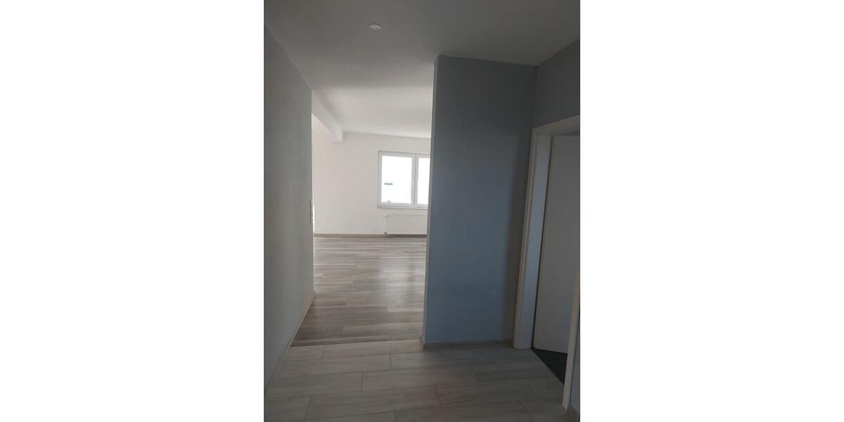 Erdgeschoßwohnung Bünde - 3 Zimmer, 95 m&sup2;, 800&euro; | Angebot:26048063