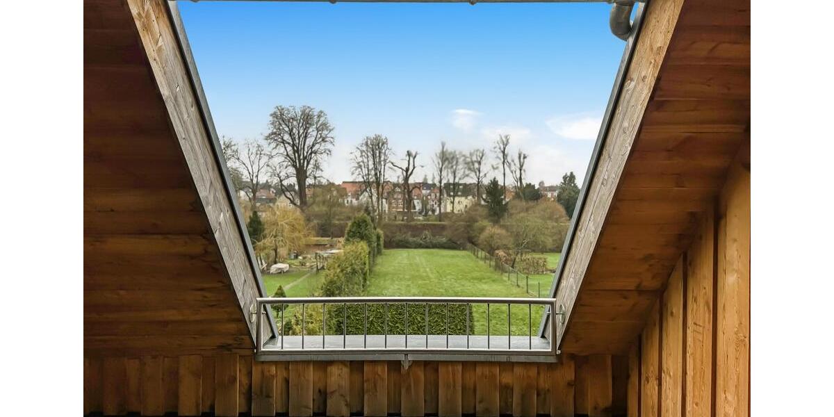 Dachgeschoßwohnung Lemgo - 2 Zimmer, 85 m&sup2;, 900&euro; | Angebot:26579037