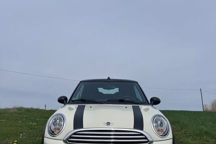 Mini One Cabrio 106.449 km 7.500 &euro; Löhne 32584