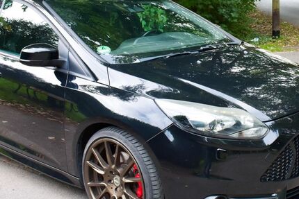 Ford Focus 138.000 km 11.500 &euro; herford 32049