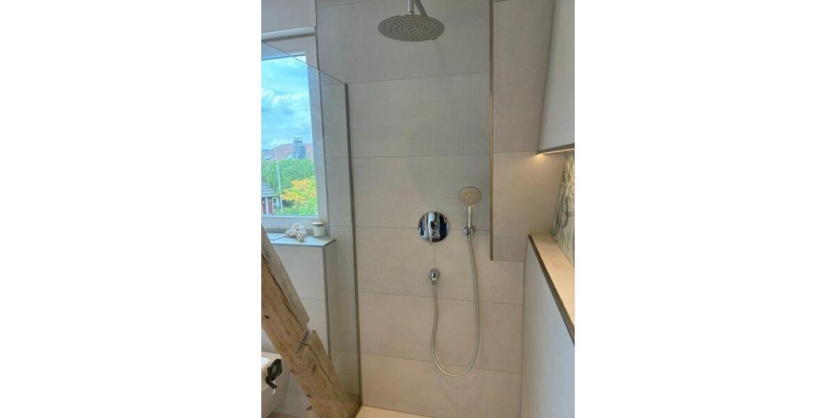 Einfamilienhaus Bad Oeynhausen Dehme - 8 Zimmer, 245 m&sup2;, 2.150&euro; | Angebot:26568095