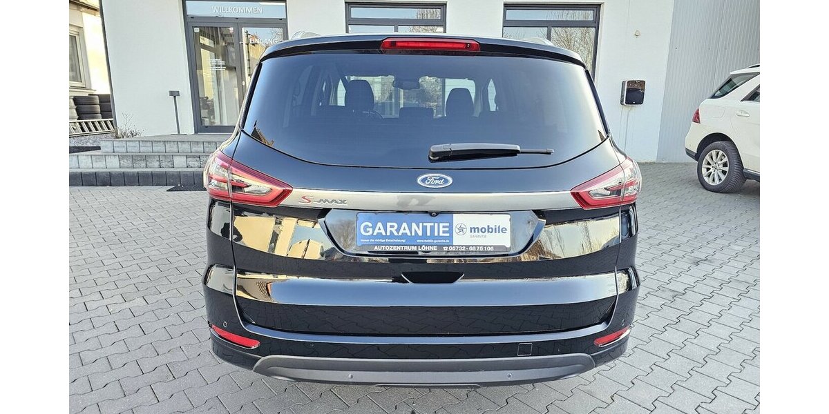 Ford S-Max Business NAVI AHK RFK 7-Sitzer AUS 1.HAND 103.880 km 16.990 &euro; Löhne 32584