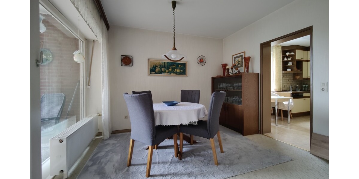 Großzügiges Mehrfamilienhaus, Generationen unter einem Dach oder zur Vermietung - Mehrfamilienhaus, Wohnhaus Enger | Angebot:25221539