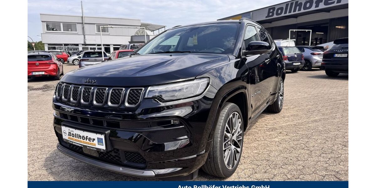 Jeep Compass 26.845 km 24.675 &euro; Bad Salzuflen 32108