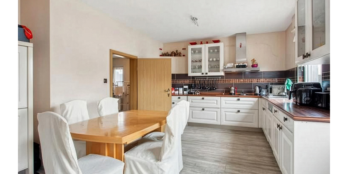 Mehrfamilien- oder Mehrgenerationenhaus mit 3 Wohneinheiten - Mehrfamilienhaus, Wohnhaus Lübbecke | Angebot:25892084