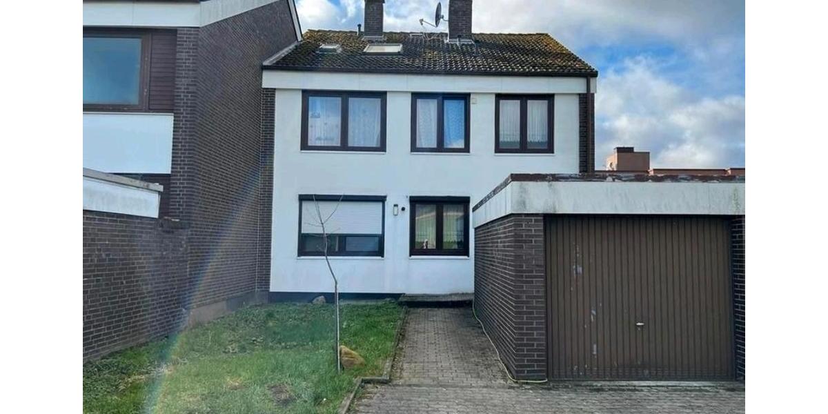Mehrfamilienhaus, Wohnhaus Bad Salzuflen Ehrsen-Breden - 8 Zimmer, 220 m&sup2;, 275.000&euro; | Angebot:27263074