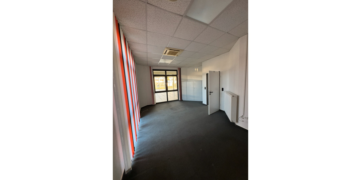 Gewerbeobjekt Lübbecke - 2.670&euro; | Angebot:26272013