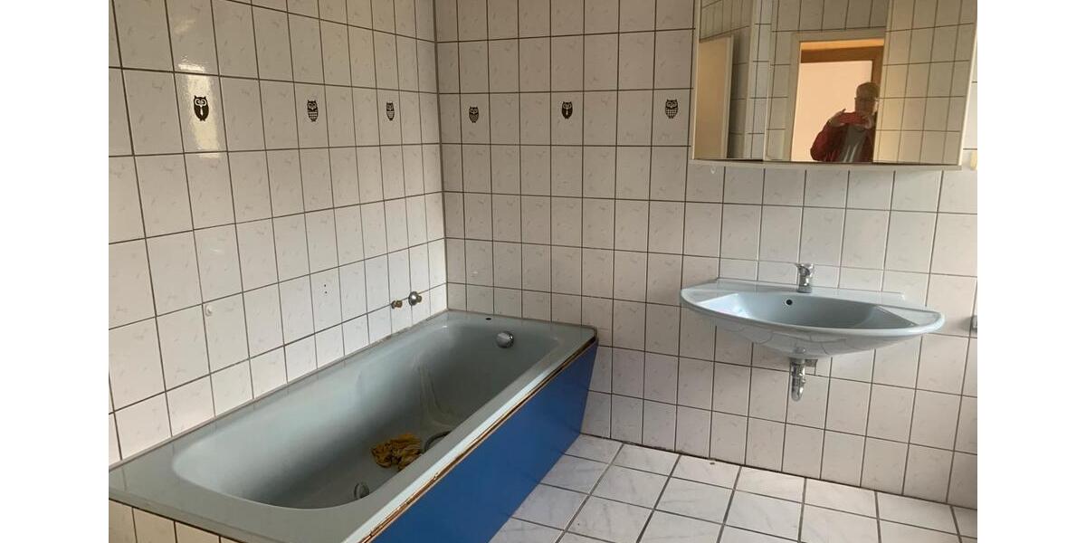 Einfamilienhaus Kalletal - 9 Zimmer, 284 m&sup2;, 140.000&euro; | Angebot:26891929