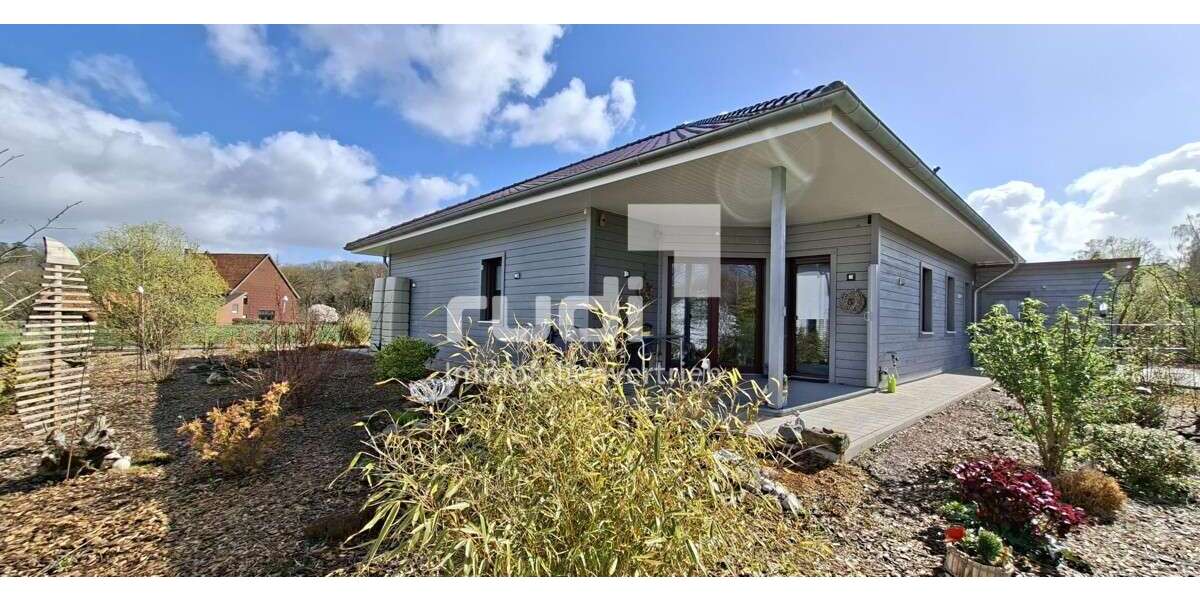 Einfamilienhaus Rinteln - 4 Zimmer, 117 m&sup2;, 358.000&euro; | Angebot:26016345