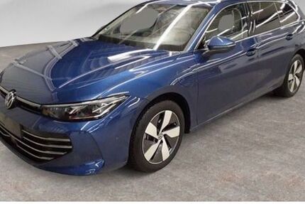 VW Passat Variant 15.716 km 42.770 &euro; Lemgo 32657